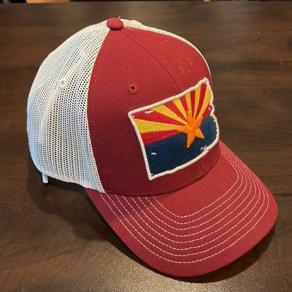Arizona local crowns, adjustable, trucker hat